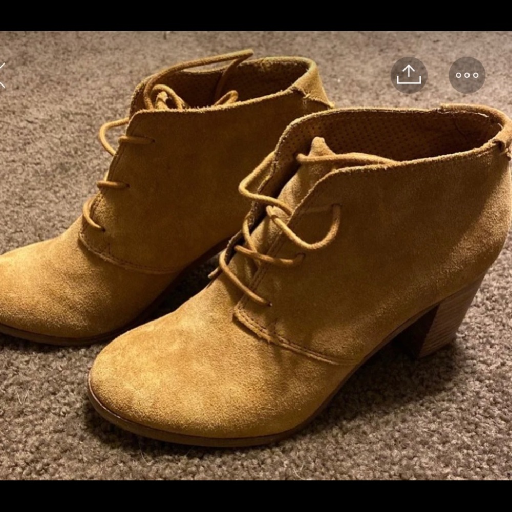 Toms booties